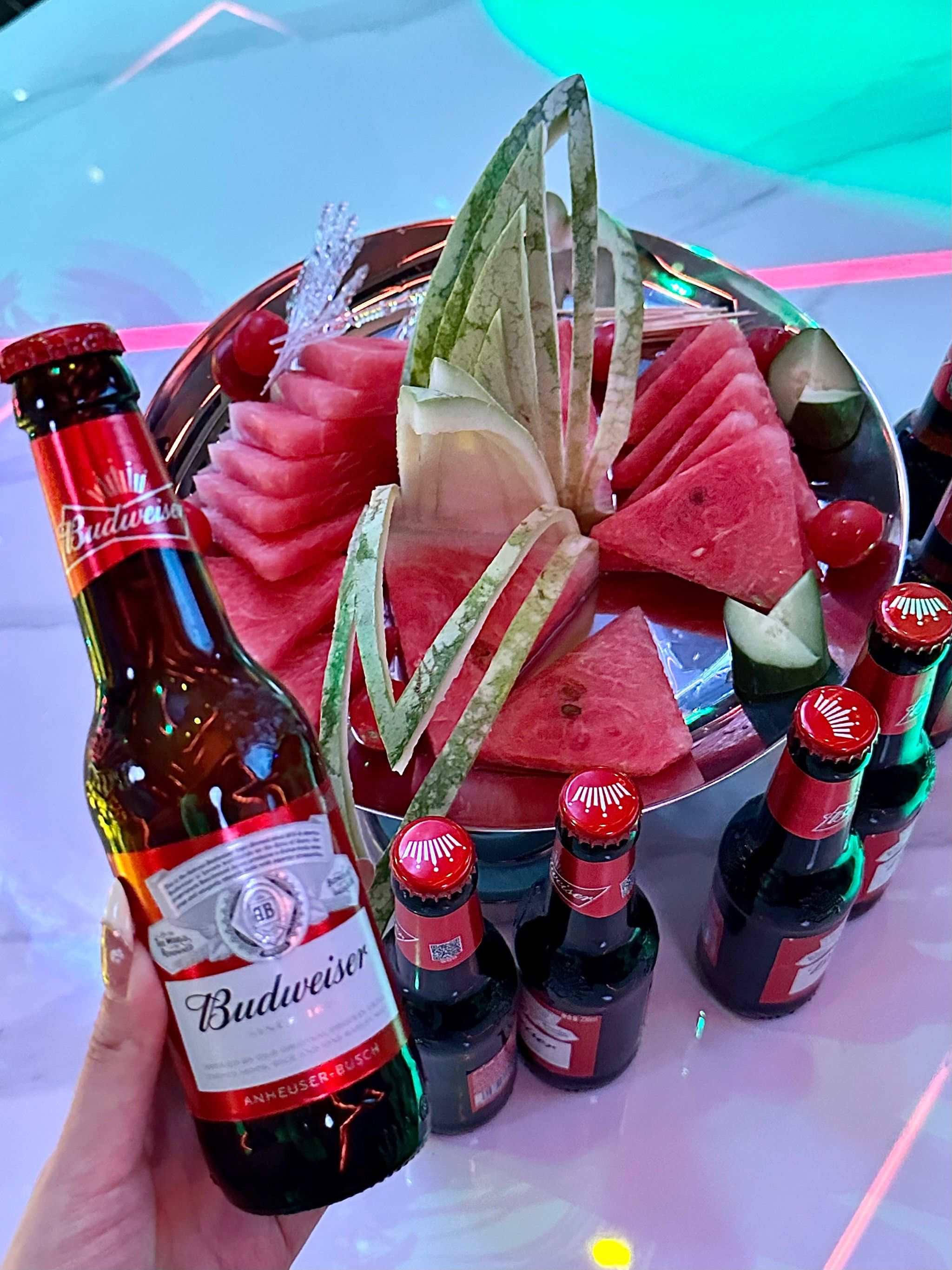 “探讨广州商务KTV高低端区别”-增城区ktv预订