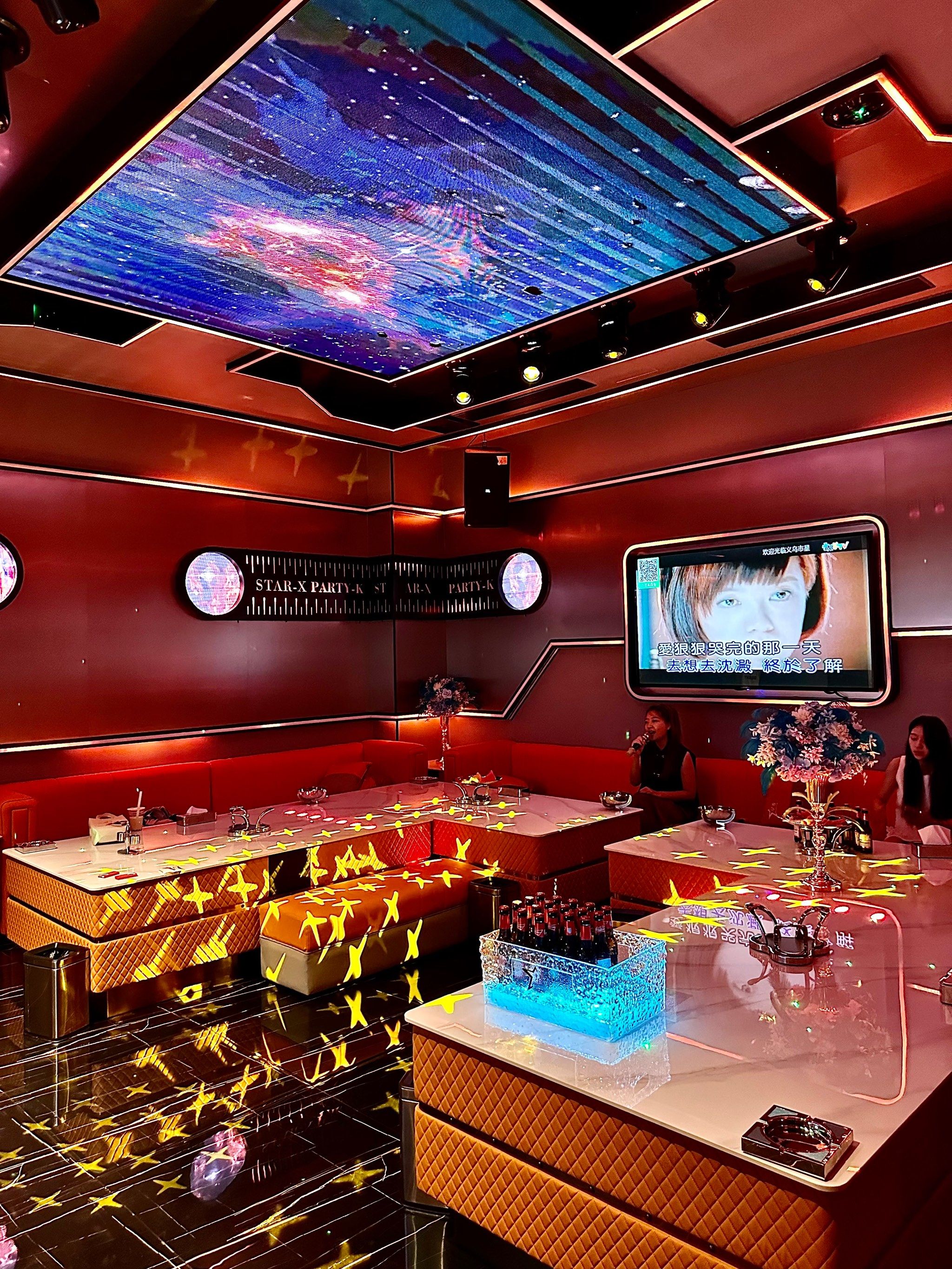 广州商务KTV：商务场合的享乐选择-南沙区ktv预订